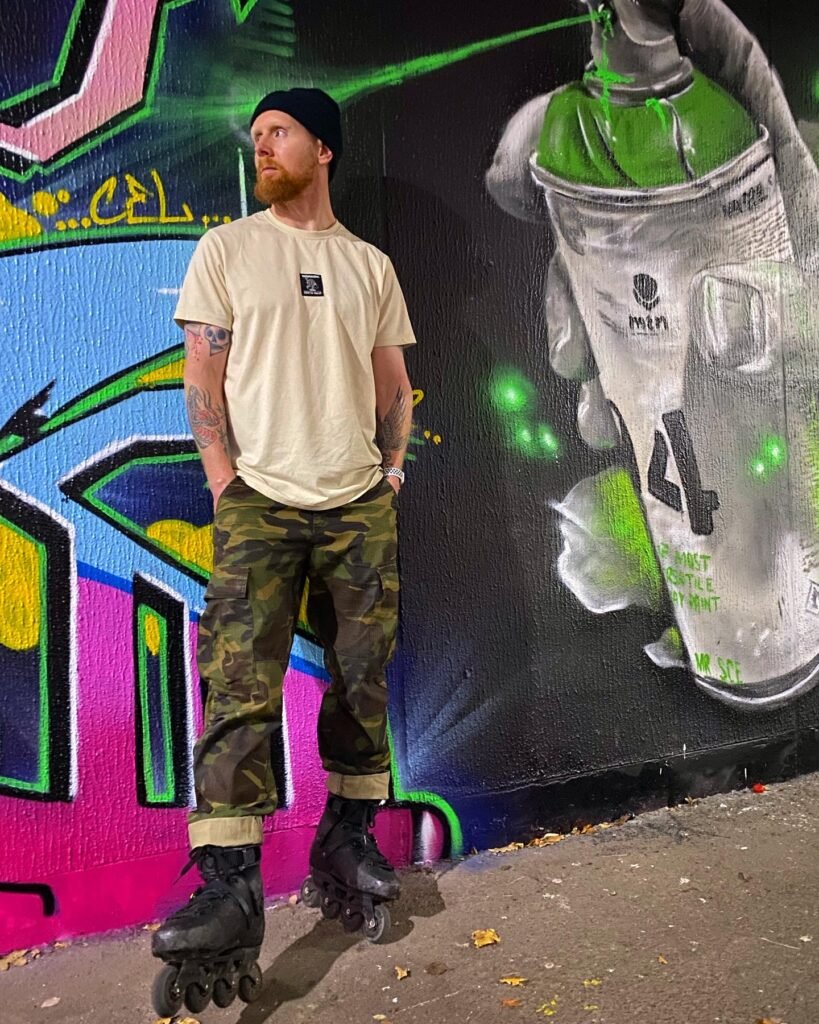 Essential tee